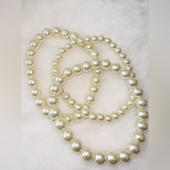 Pearl stretch bracelet set of 3 faux pearls - Picture 1 of 4
